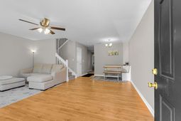 134 Hornby Circle photo 4