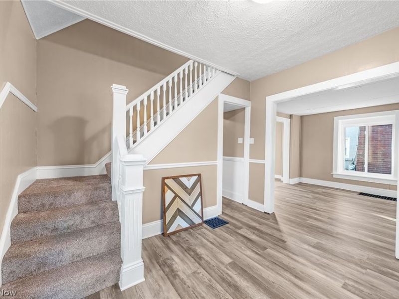 225 East Street, Wadsworth, OH 44281 Photo 4