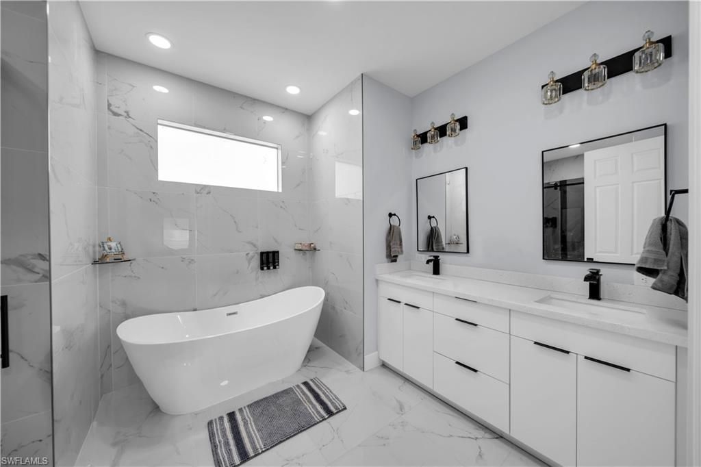 910 Scott Ave , Lehigh Acres, FL 33972 Photo
