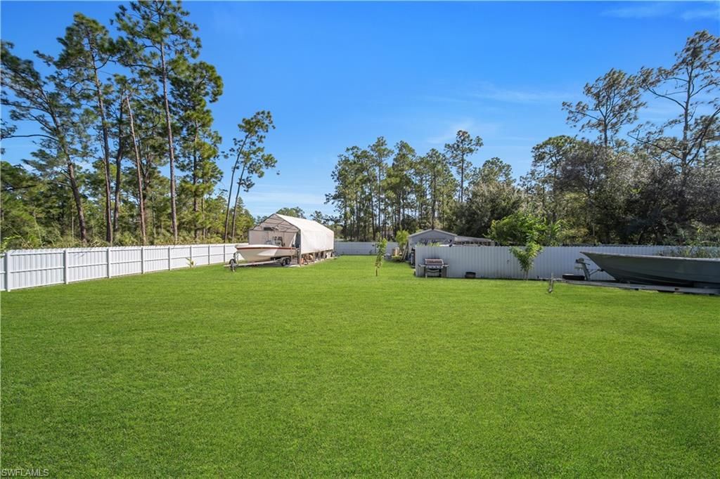 910 Scott Ave , Lehigh Acres, FL 33972 Photo