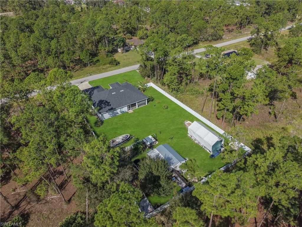 910 Scott Ave , Lehigh Acres, FL 33972 Photo