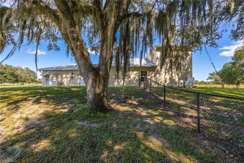 1352 Cemetery Rd , Labelle, FL 33935 Photo