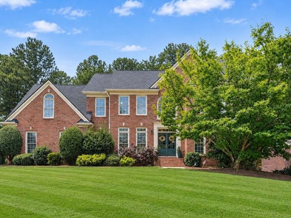 2672 Dunmoore Drive, Snellville, GA 30078
