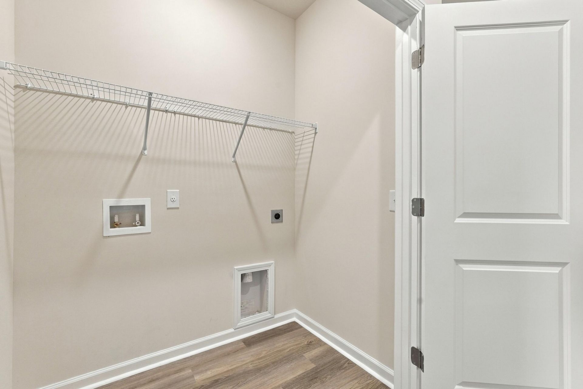 8001 Caswell Court Photo 44