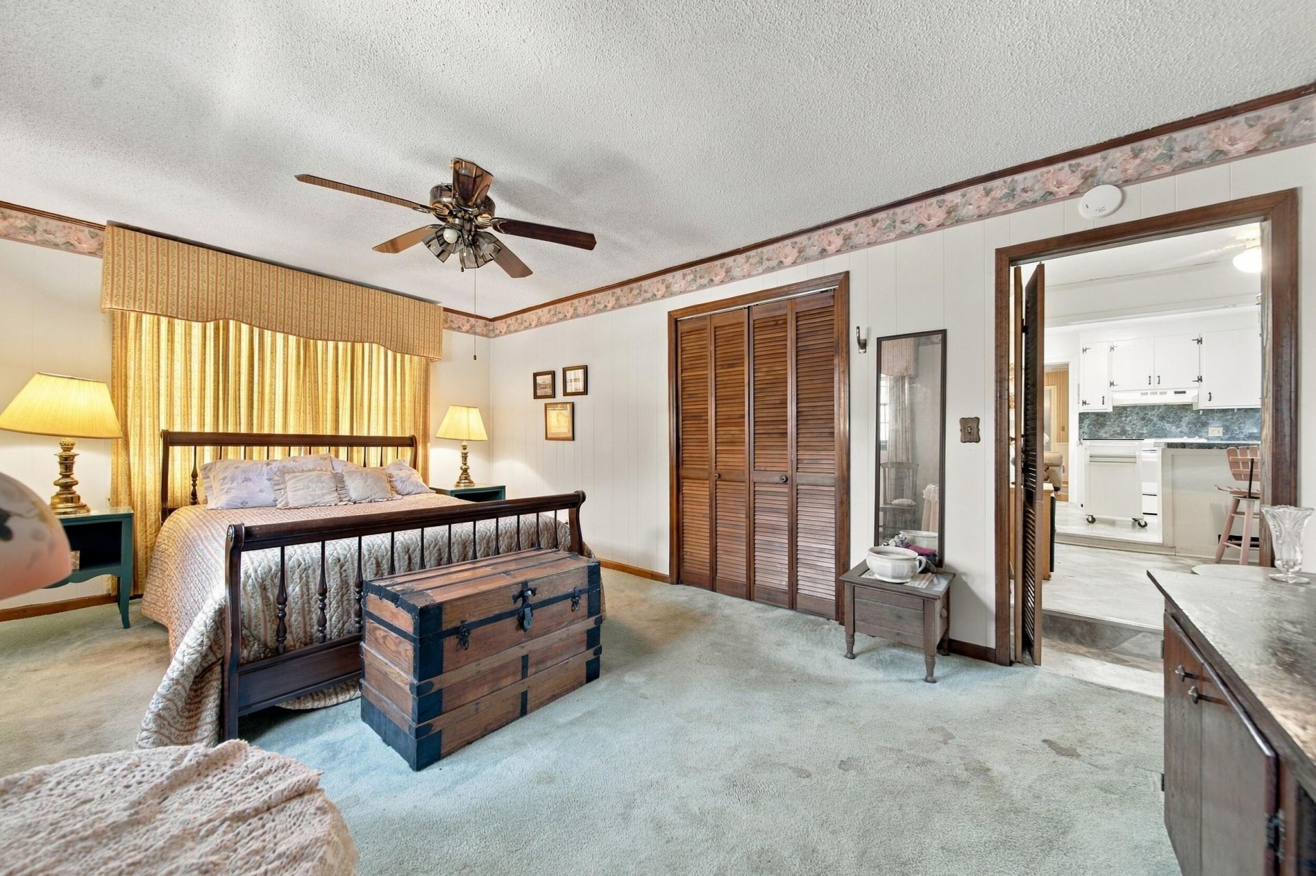 3670 Main Highway Photo 13