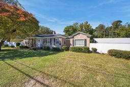 3670 Main Highway photo 4