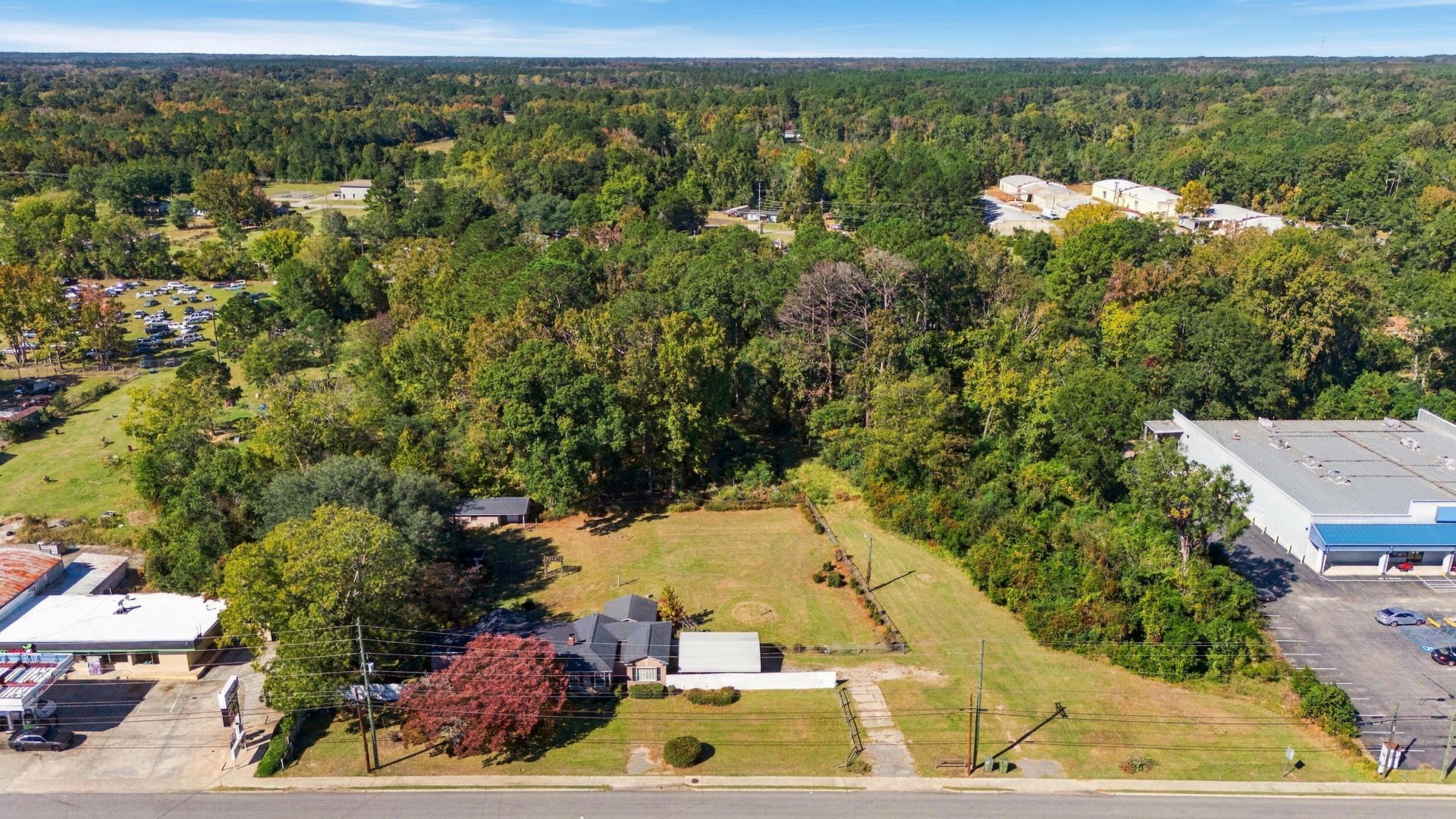 3670 Main Highway Photo 27