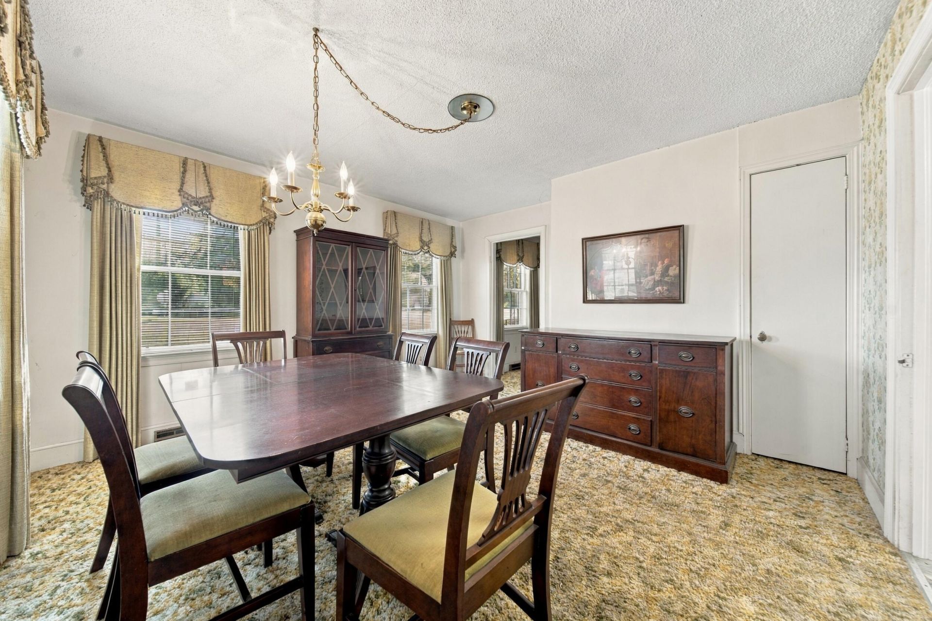 3670 Main Highway Photo 6
