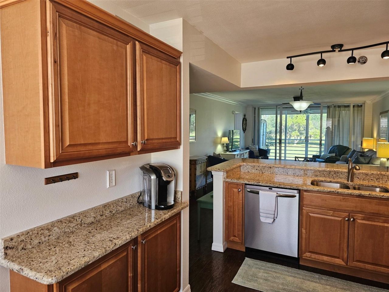 4550 Pinebrook Circle, Unit 205, Bradenton, FL 34209 Photo