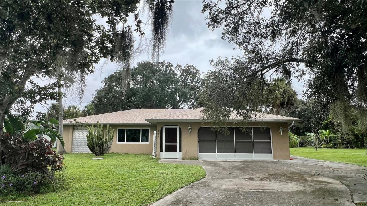 944 W Tarpon Boulevard Nw, Port Charlotte, FL 33952 Main Photo