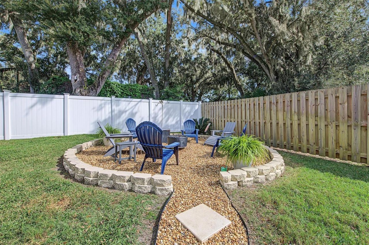 5294 Hidden Oaks Drive , Lakeland, FL 33811 Photo