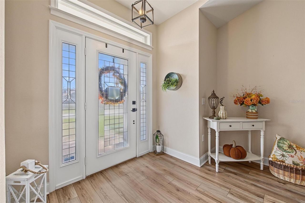 5294 Hidden Oaks Drive , Lakeland, FL 33811 Photo
