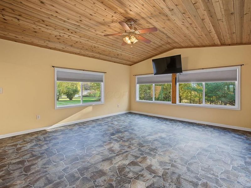 13650 Gilchrist Road , Mount Vernon, OH 43050 Photo 12