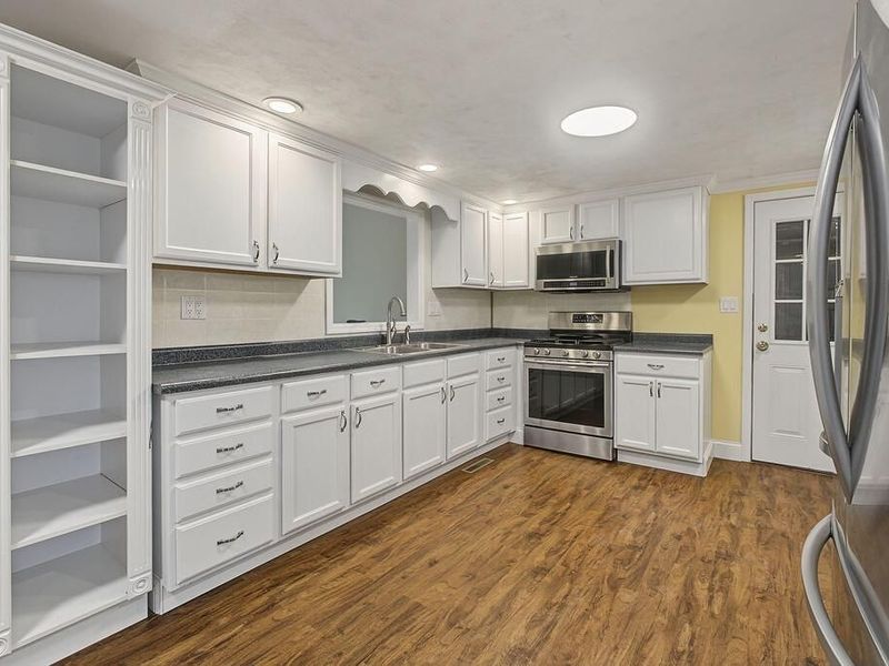 13650 Gilchrist Road , Mount Vernon, OH 43050 Photo 7