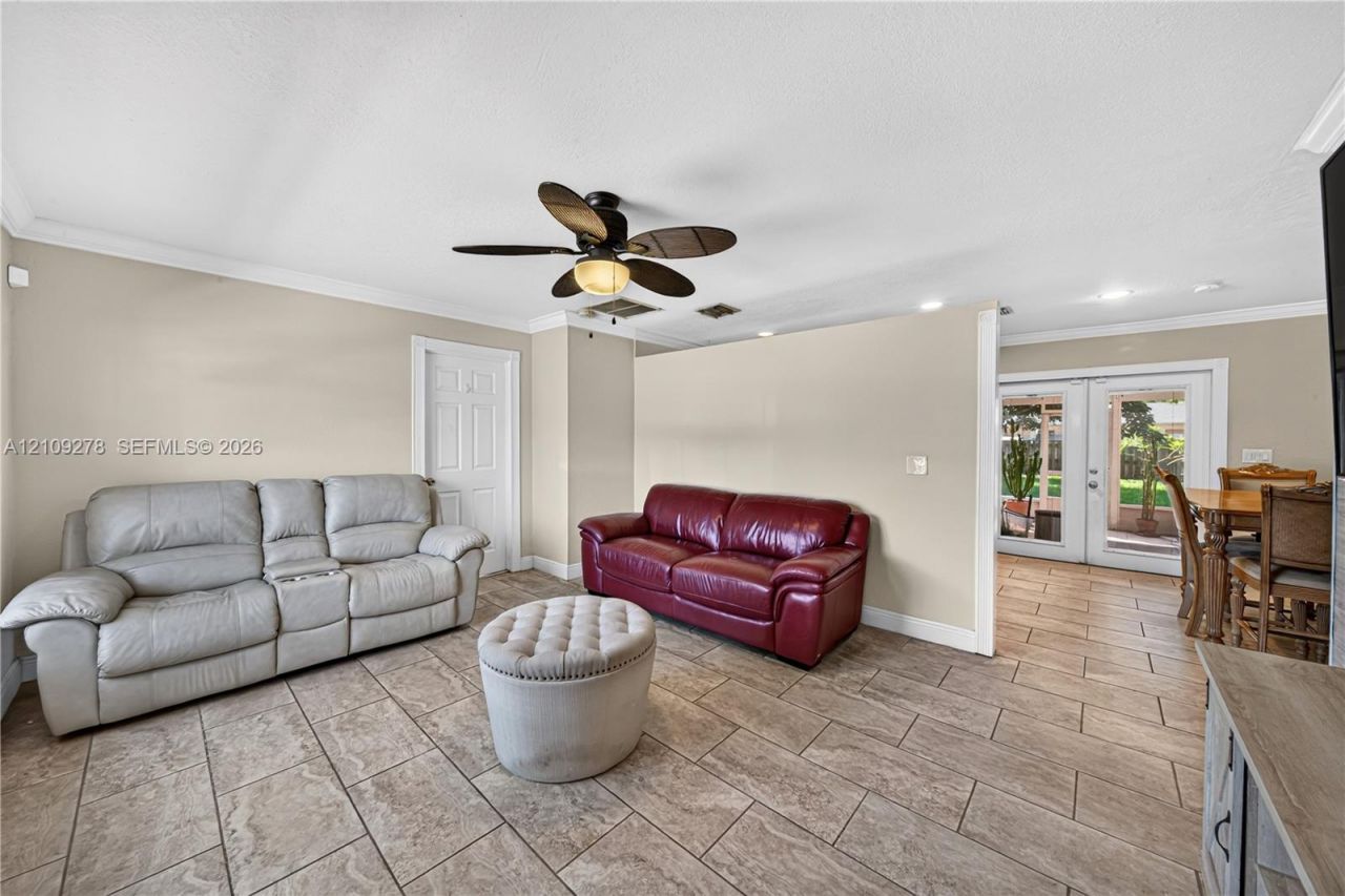 3550 Hunt Rd , Palm Springs, FL 33461 Photo
