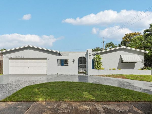 9021 SW 55th Ct , Cooper City, FL 33328