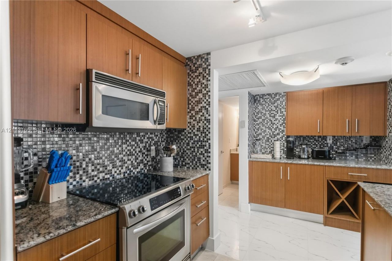 10275 Collins Ave , Unit 229, Bal Harbour, FL 33154 Photo
