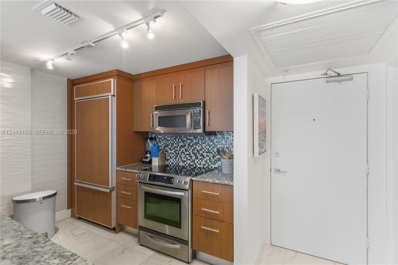 10275 Collins Ave , Unit 229, Bal Harbour, FL 33154 Photo