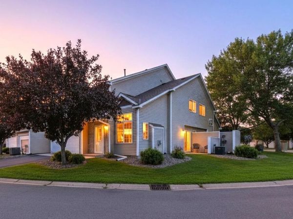 1781 Stone Meadow Boulevard , Shakopee, MN 55379