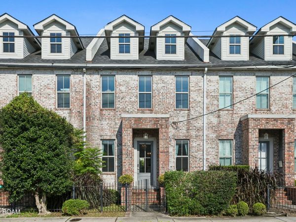 1505 Robert C. Blakes Sr. Drive , New Orleans, LA 70130
