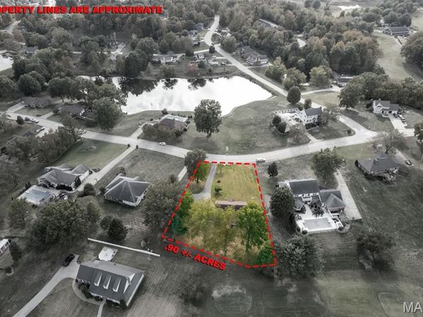 2356 Litz Boulevard , Jackson, MO 63755