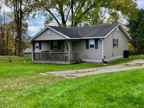 6555 Beaver Road , Ravenna, OH 44266