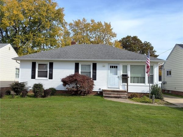 1289 W Miner Road , Mayfield Heights, OH 44124