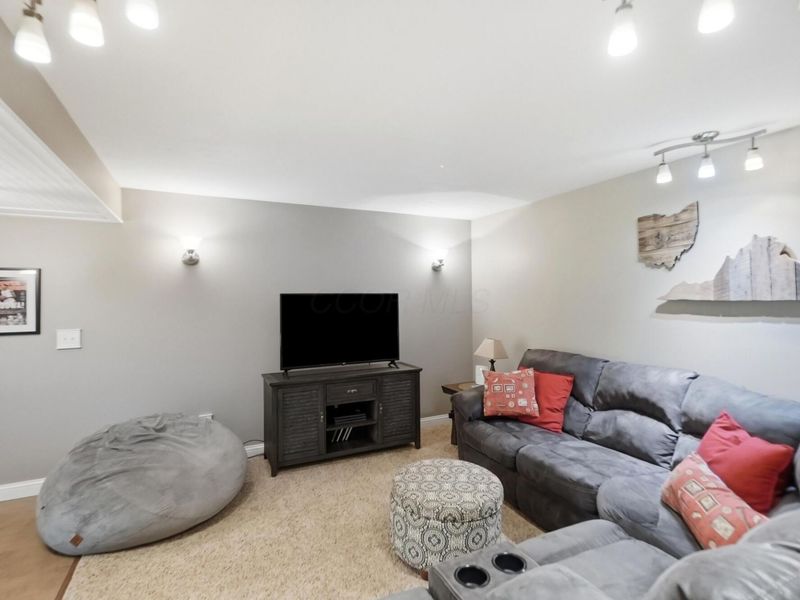 6434 Valley Chase Court , Galena, OH 43021 Photo 61