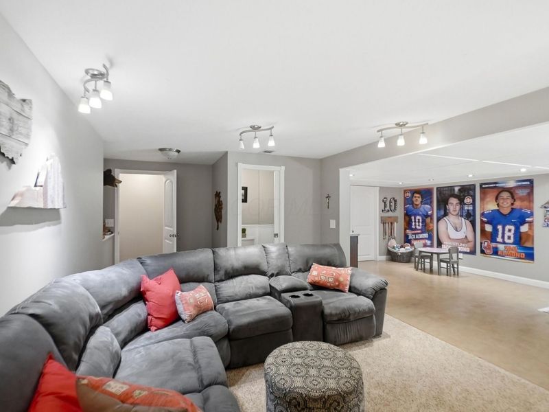 6434 Valley Chase Court , Galena, OH 43021 Photo 63