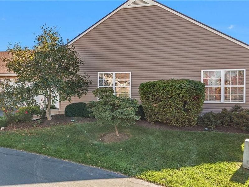 1966 Whispering Tree Drive, Miamisburg, OH 45342 Photo 3