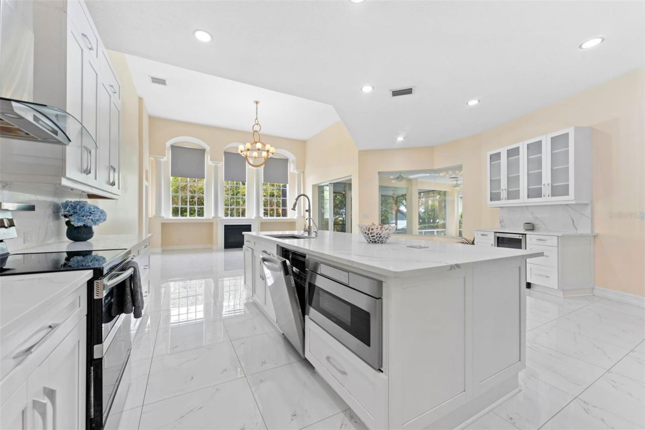10310 Carroll Cove Place , Tampa, FL 33612 Photo