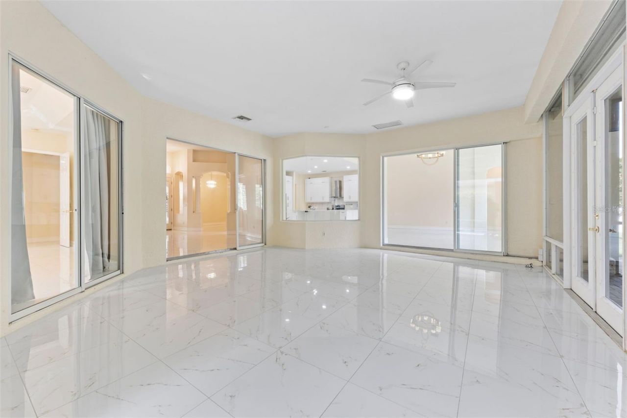 10310 Carroll Cove Place , Tampa, FL 33612 Photo