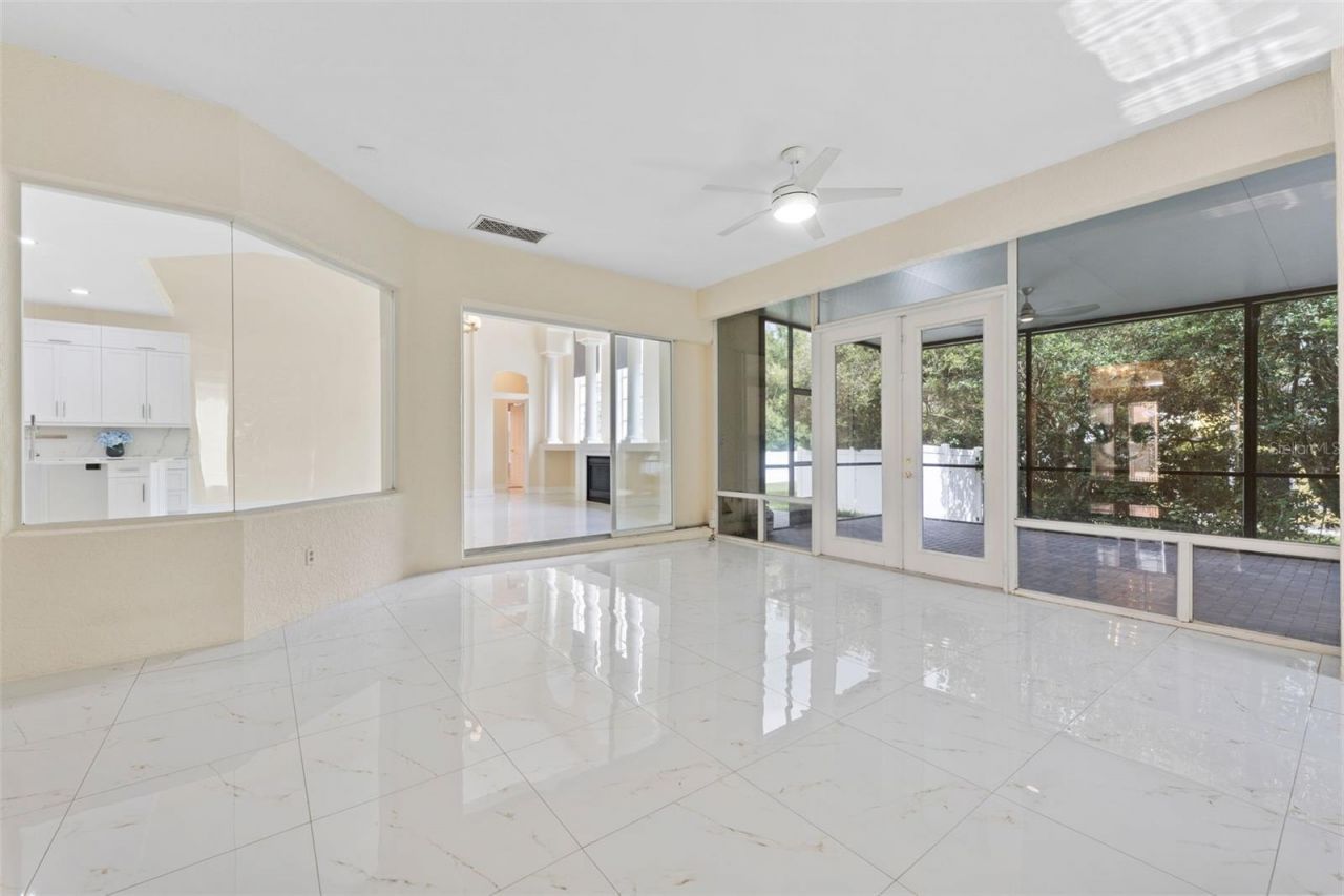 10310 Carroll Cove Place , Tampa, FL 33612 Photo