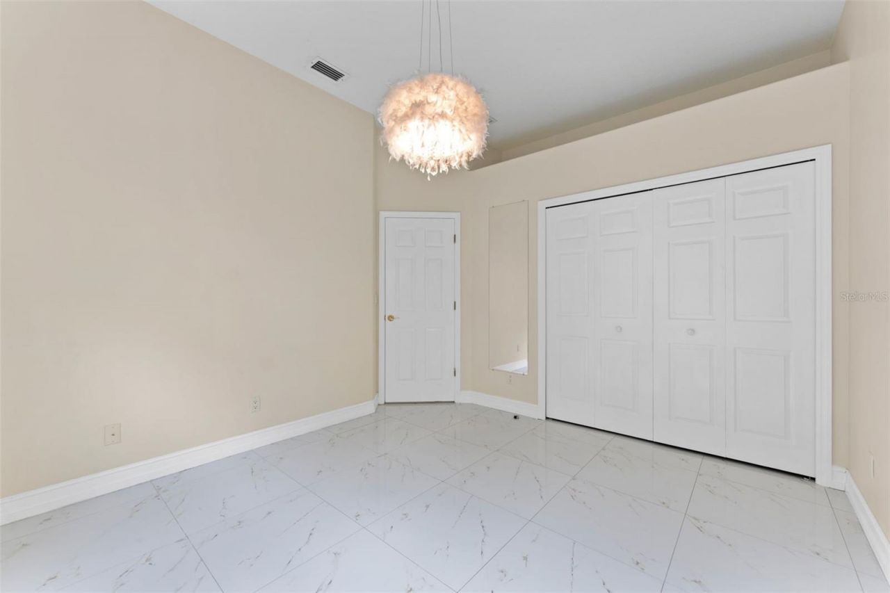 10310 Carroll Cove Place , Tampa, FL 33612 Photo