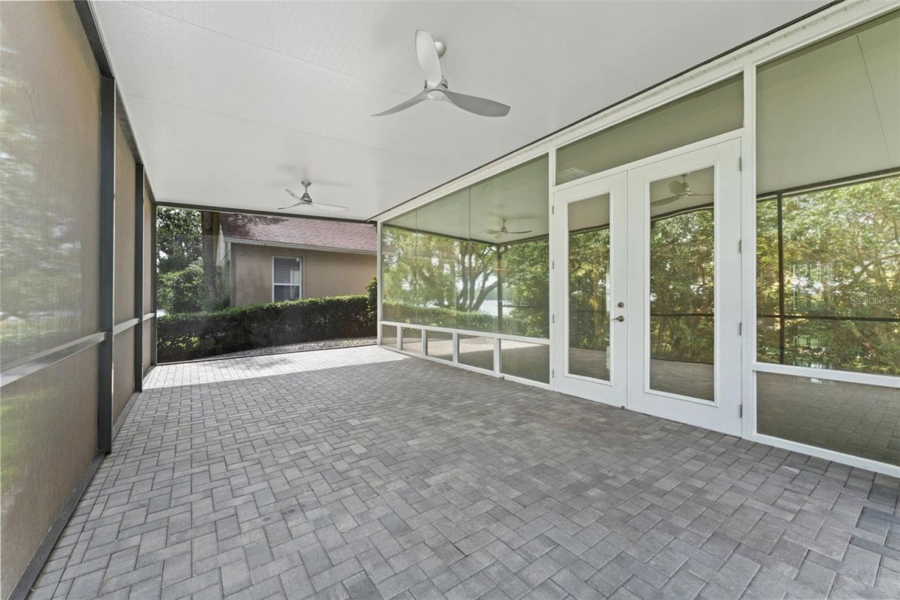 10310 Carroll Cove Place , Tampa, FL 33612 Photo