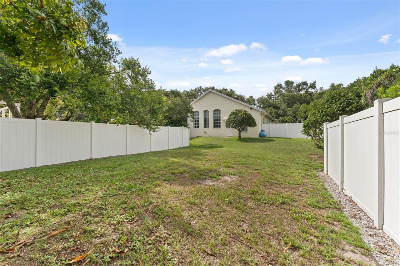 10310 Carroll Cove Place , Tampa, FL 33612 Photo