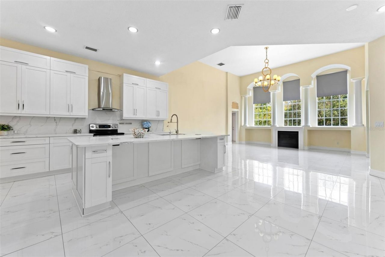 10310 Carroll Cove Place , Tampa, FL 33612 Photo