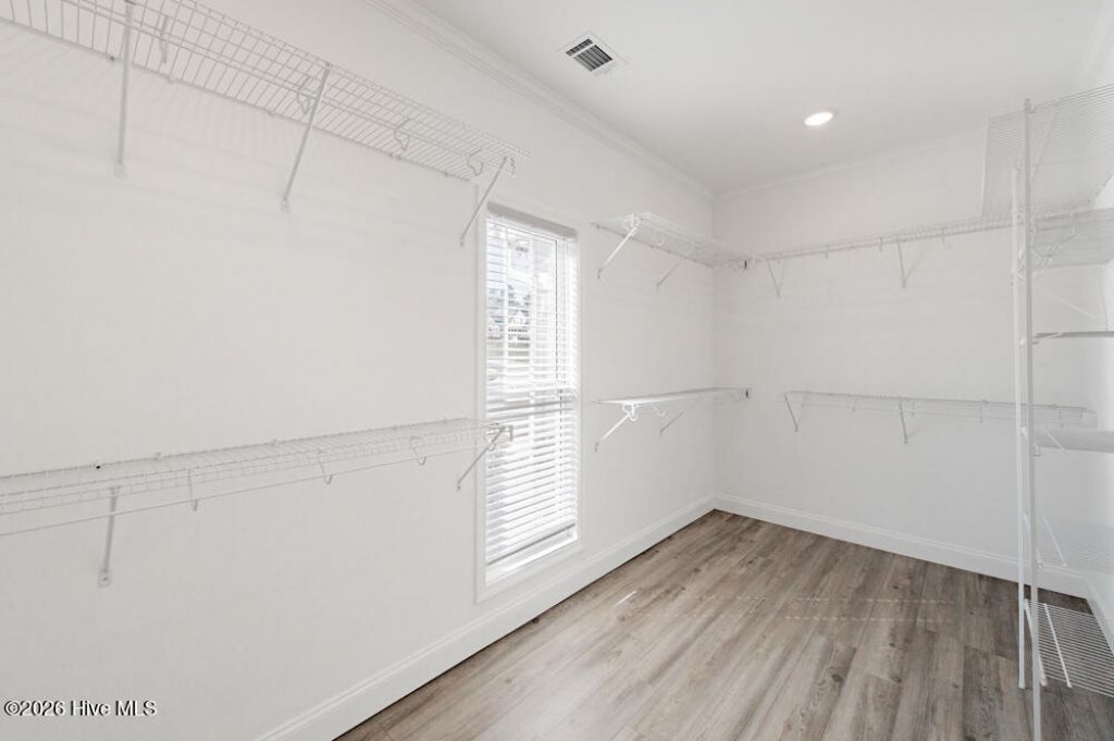 617 Slade Lake Drive Photo 16