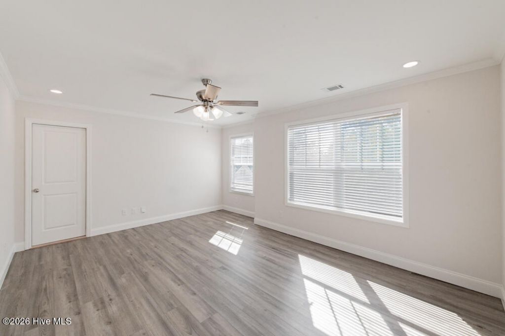 617 Slade Lake Drive Photo 19