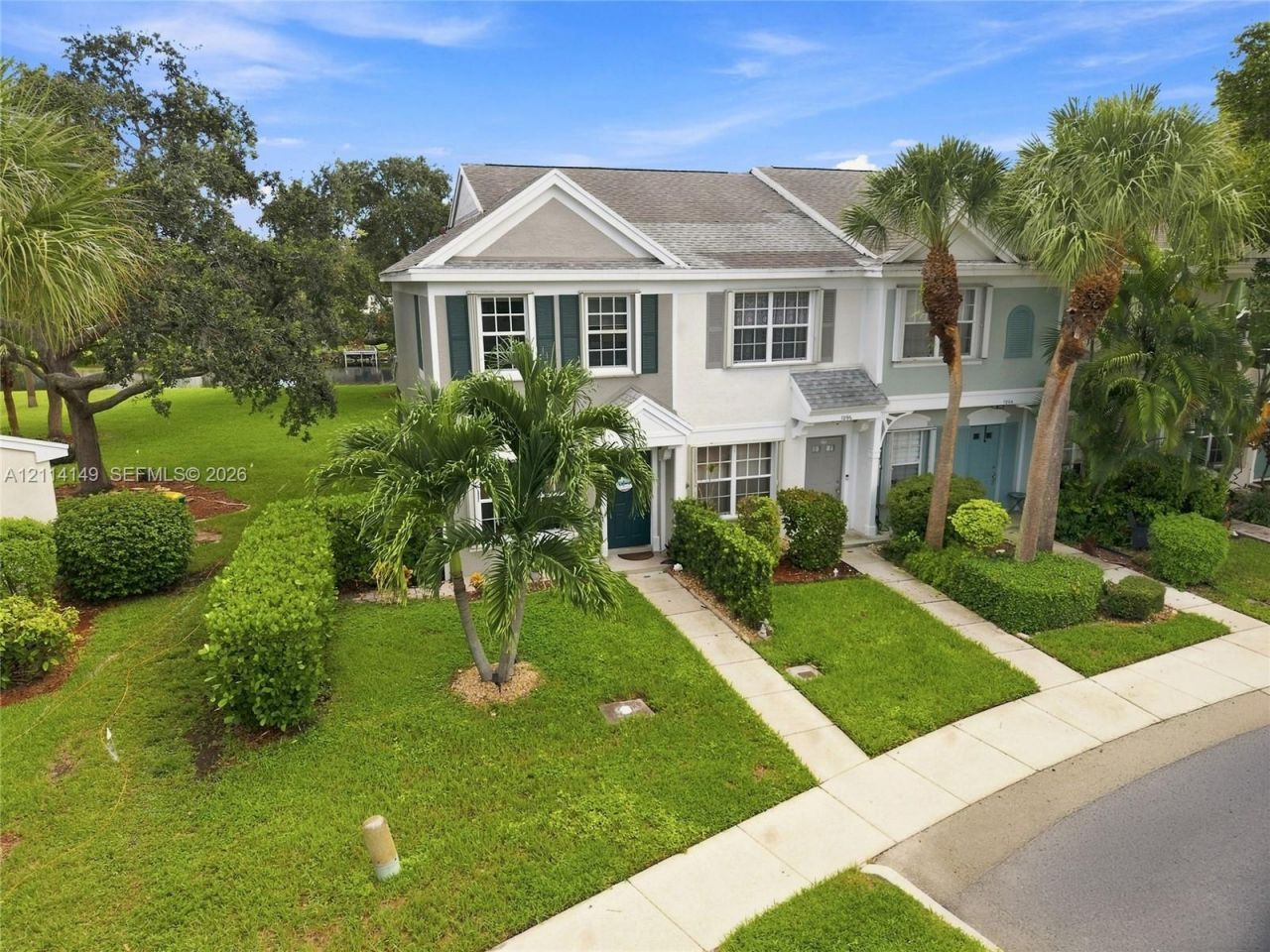 7898 Dixie Beach Cir , Tamarac, FL 33321 Photo