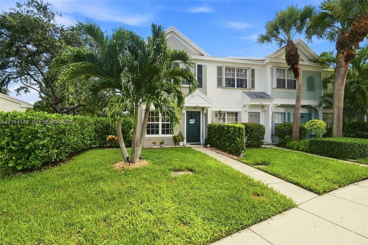 7898 Dixie Beach Cir , Tamarac, FL 33321 Photo