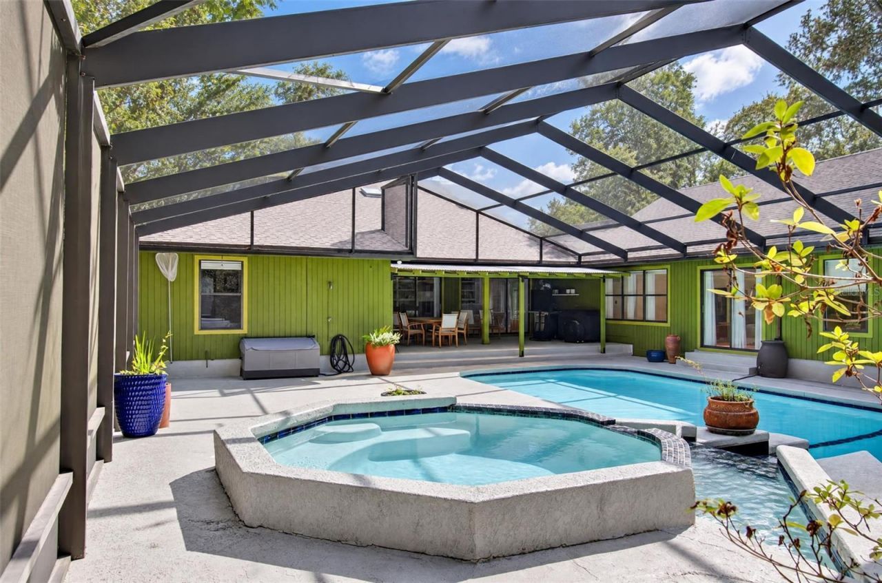2716 NW 21st Street , Gainesville, FL 32605 Photo