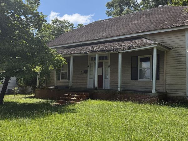 317 Carleeta Street, Barnesville, GA 30204