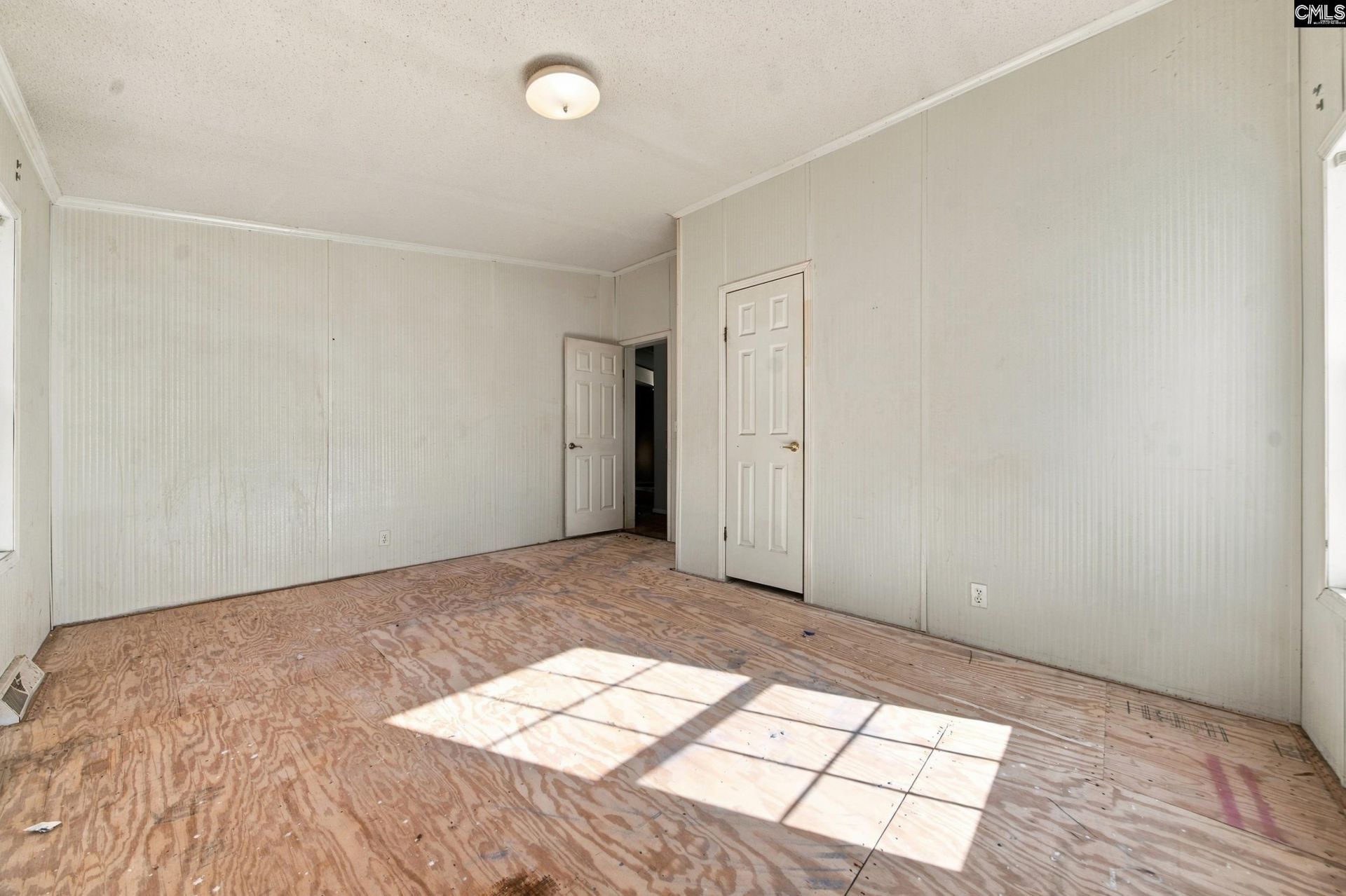 70 N Davis Lane  Photo 17