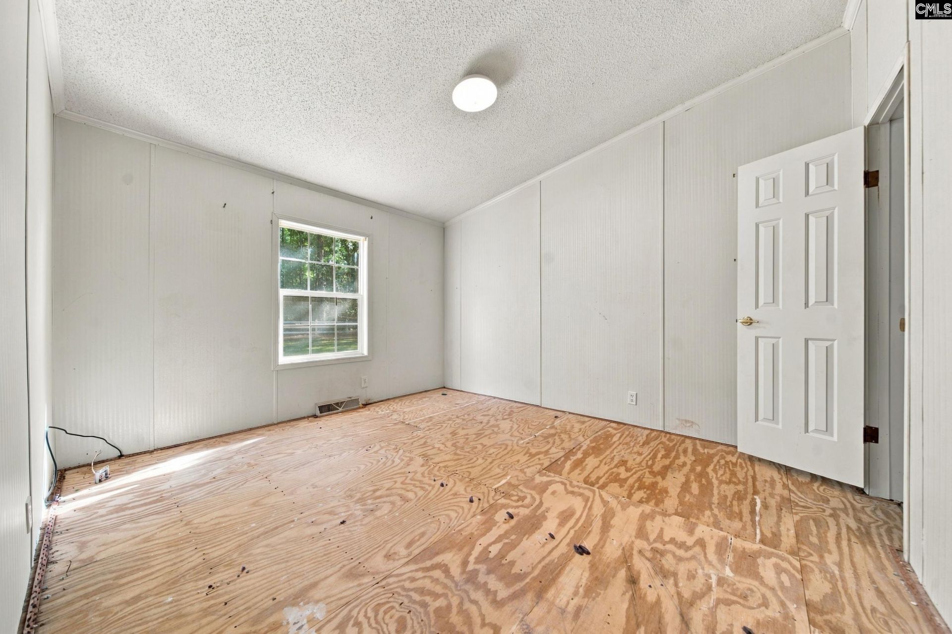 70 N Davis Lane  Photo 19