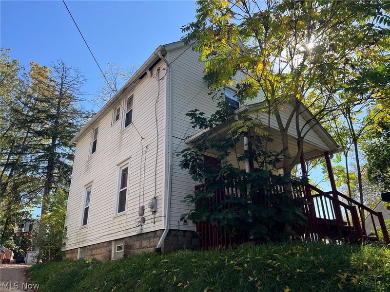 2301 13th Street SW, Akron, OH 44314 Photo 2