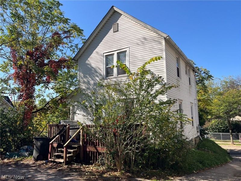 2301 13th Street SW, Akron, OH 44314 Photo 3