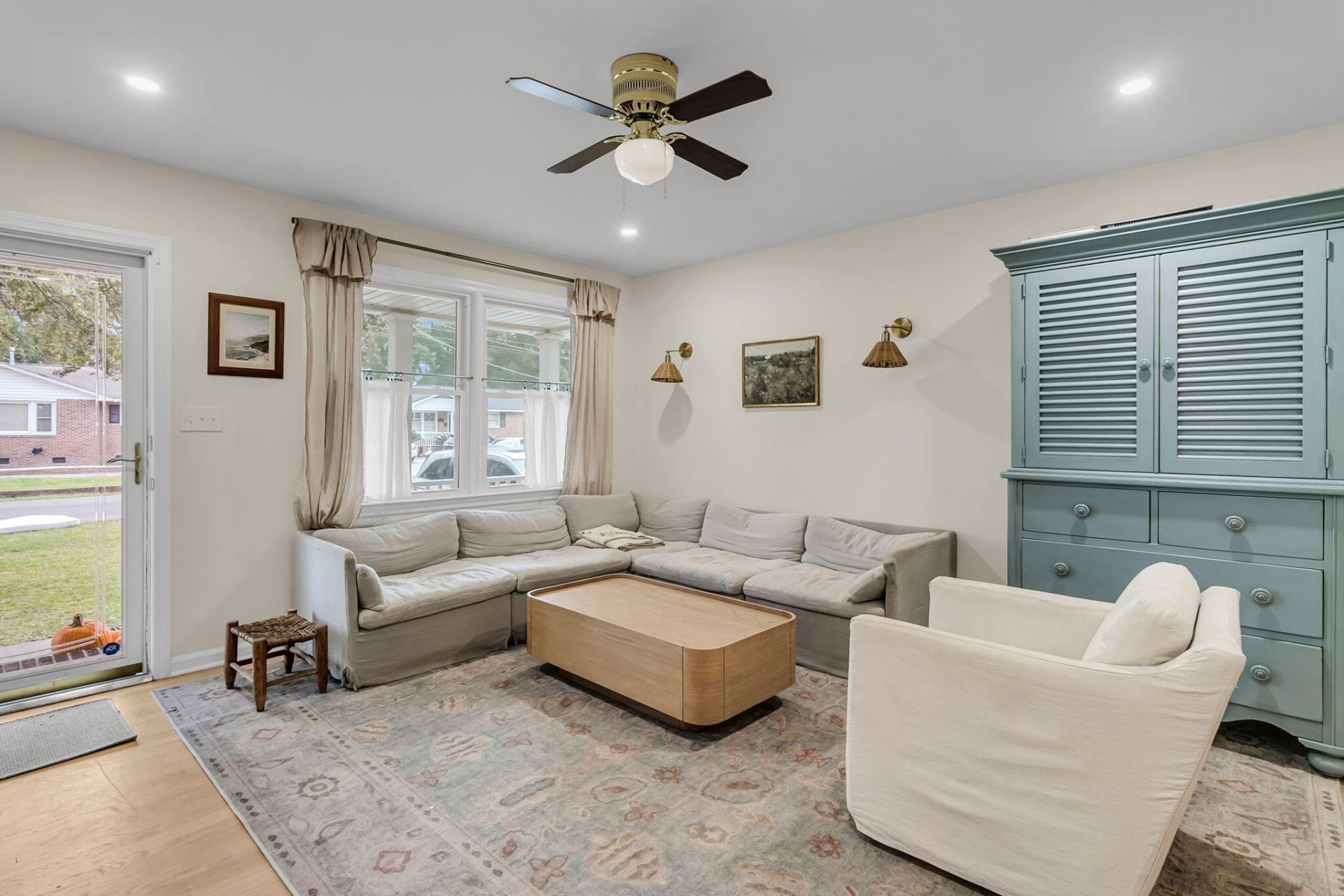 5319 Mcroy Street Photo 5