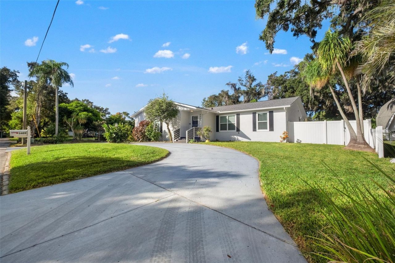 5409 Foley Square, New Port Richey, FL 34652 Photo