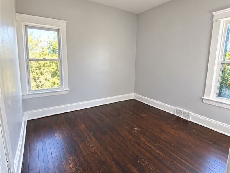 12800 Soika Avenue , Unit Up, Cleveland, OH 44120 Photo 2